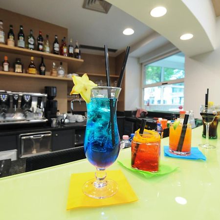 Hotel Lampara Линяно Сабиадоро Екстериор снимка