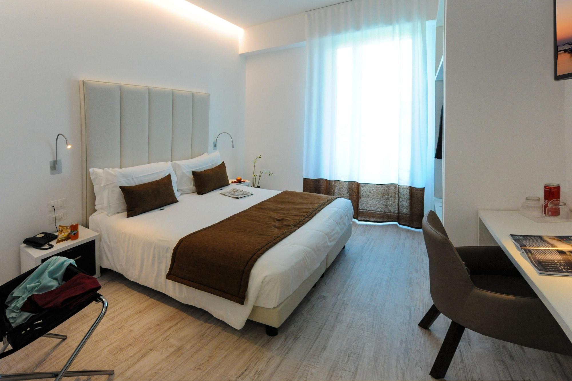 Hotel Lampara Линяно Сабиадоро Екстериор снимка